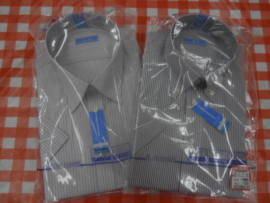 柄半袖Yシャツ入荷しました！