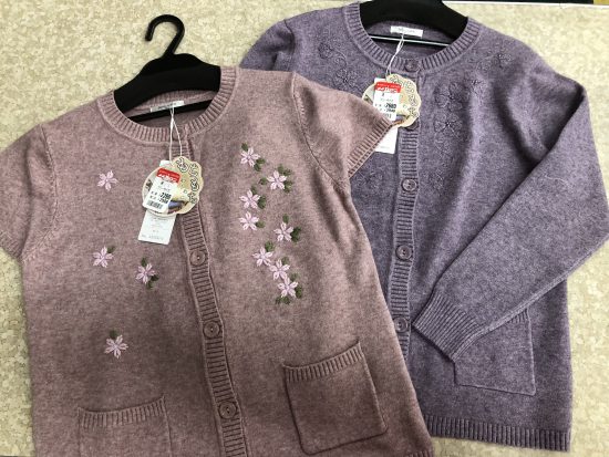 もちもちニットが大好評！